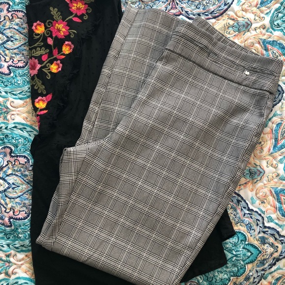 LEGGING STYLE SLACKS - Picture 1 of 2